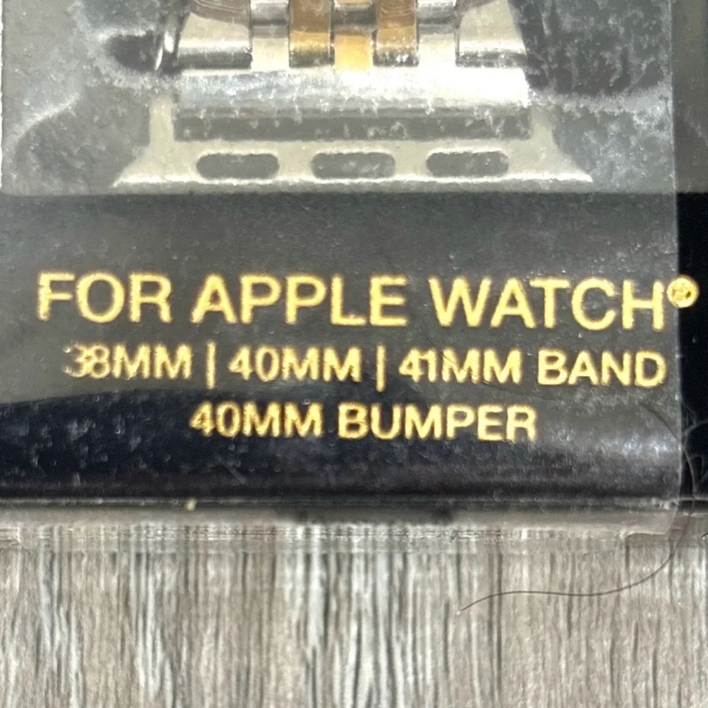 BCBG MaxAzria Watch Band for Apple Watch New in box - Picture 2 of 3